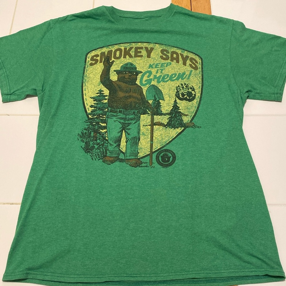 Smokey says keep it green tshirt